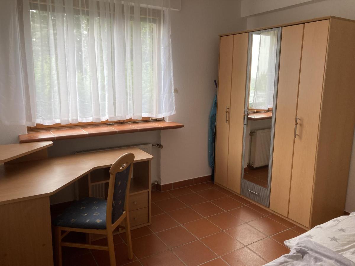 Oreste Overath Exteriör bild